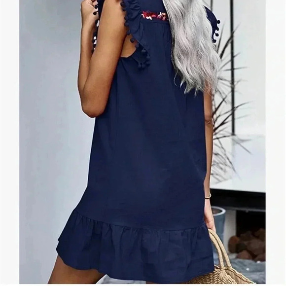 Kirundo mini dress Medium - Picture 2 of 10